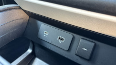 Land Rover Defender 3.0 D250 X-Dynamic S 110 5dr Auto Diesel Estate